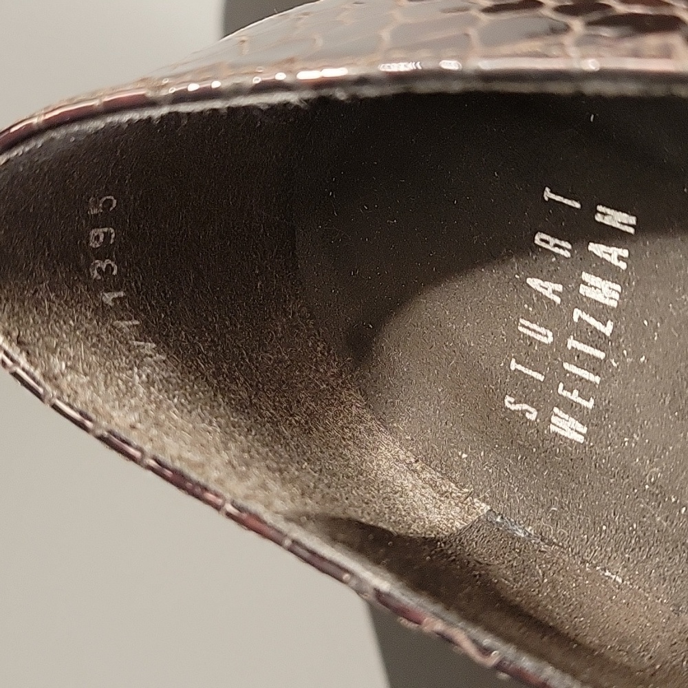 Stuart Weitzman Pumps - image 7